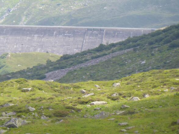 Blick auf Staumauer des Silvrettasees
