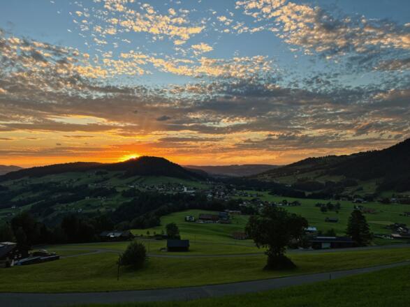 Hittisau bei Sonnenuntergang
