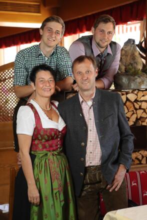 HoheBruecke20160930019