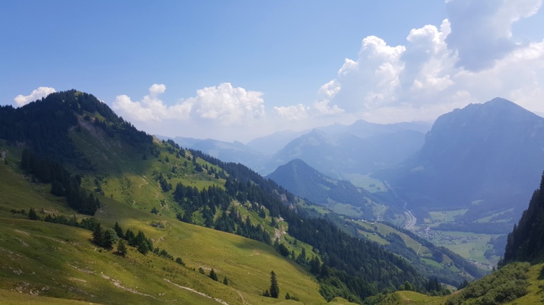 Blick auf Hangspitze und Kanisfluh