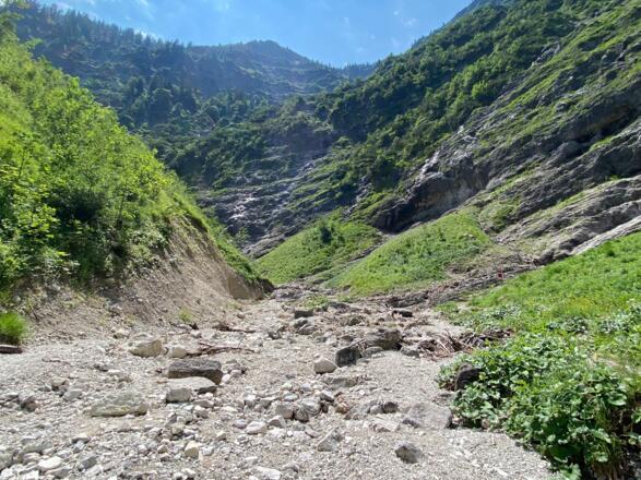 Manchmal gibt es aber die Kapelle auch nicht - traurig in heißen Sommern nach Wintern mit wenig Schnee
