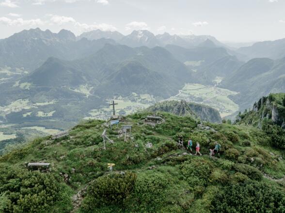 Fantastischer Fernblick vom Gipfel.