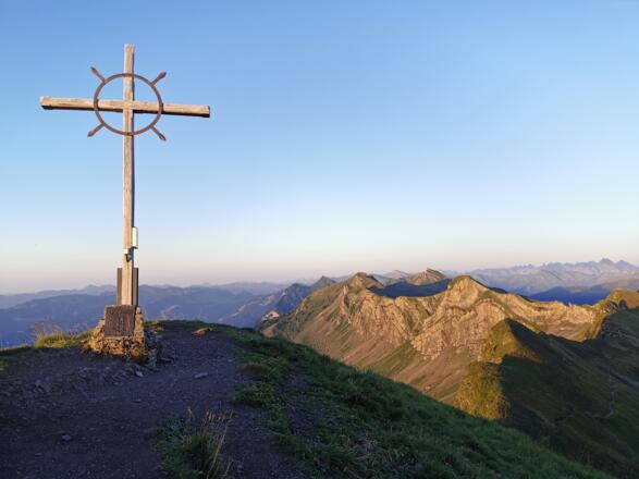 Gipfelkreuz Sünserspitze