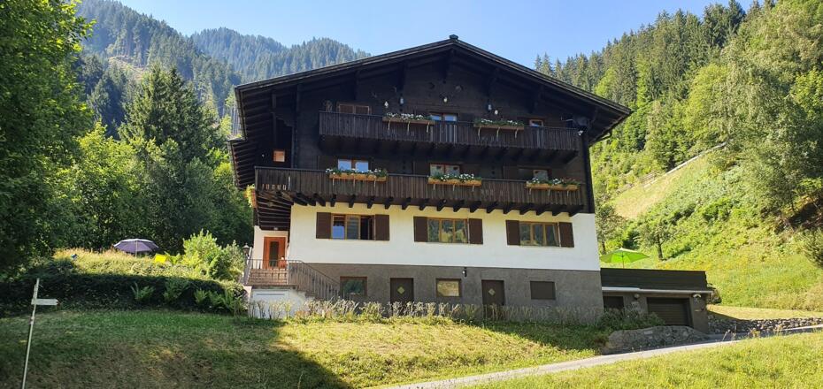 Haus im Sommer