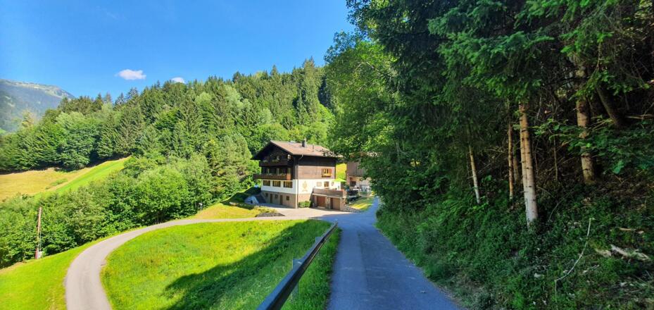 Haus im Sommer