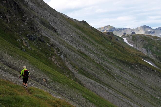 Wellige Hangquerung zur Hagener Hütte