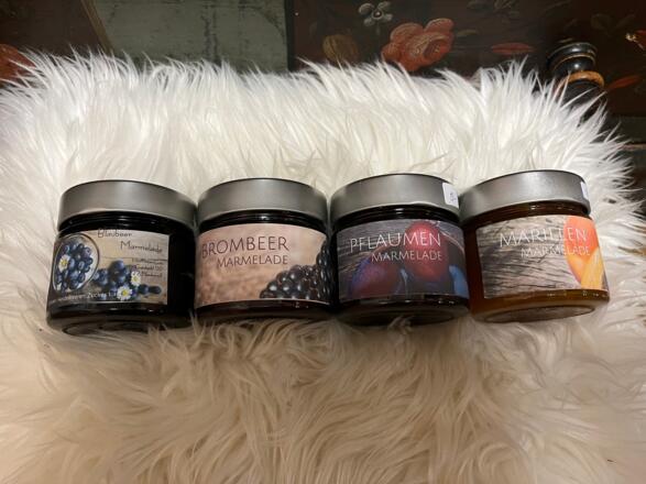verschiedene Marmeladen