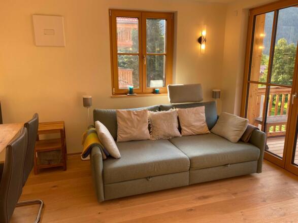 Ausziehcouch - Platz genug für 4