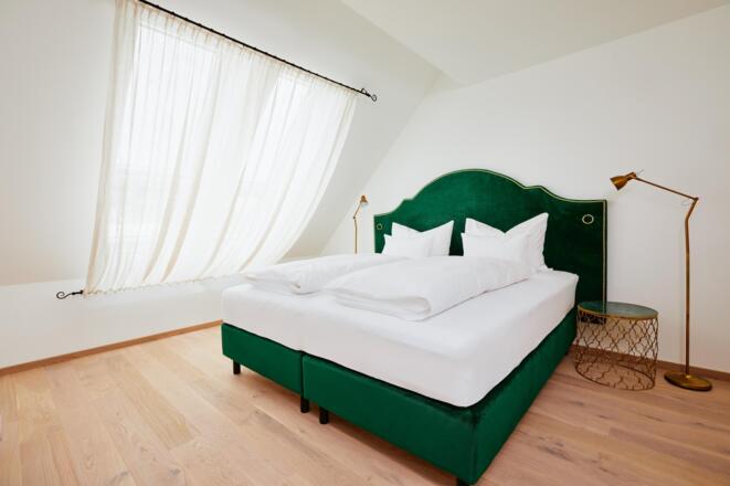 Deluxe Suite `Golden Loft`