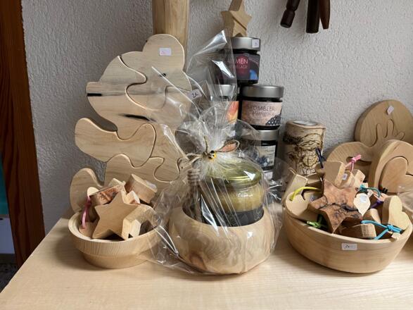 Geschenksartikel aus Holz