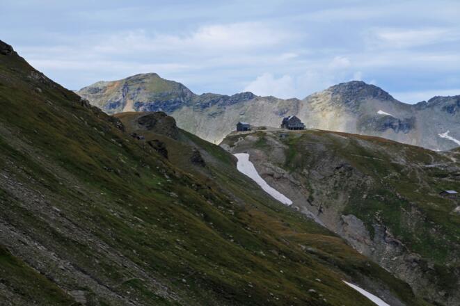 Die Hagener Hütte rückt ins Blickfeld.