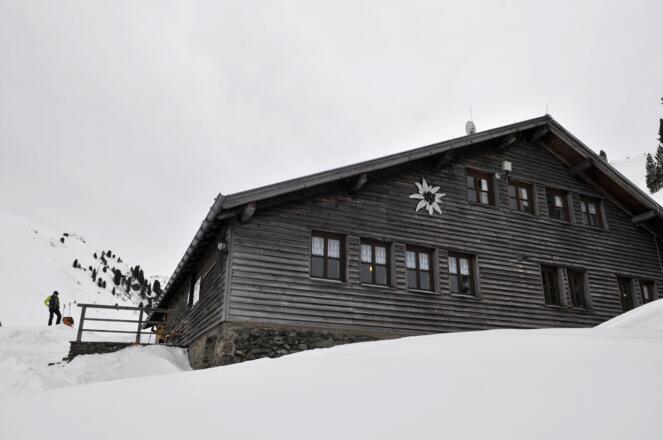 Neue Bamberger Hütte vor dem Umbau im Sommer 2015