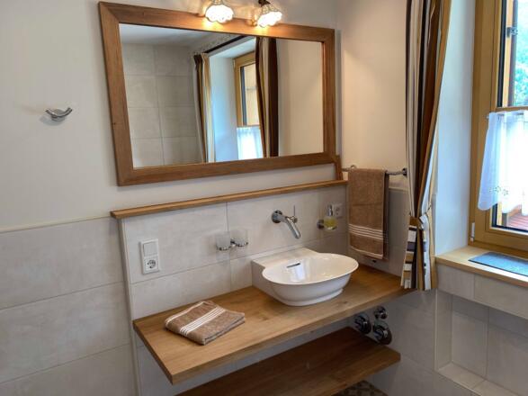 ausgewählte Ausstattung im Wannenbad