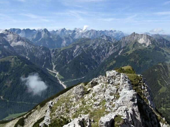 ... präsentiert sich eine Karwendelschau vom Feinsten.