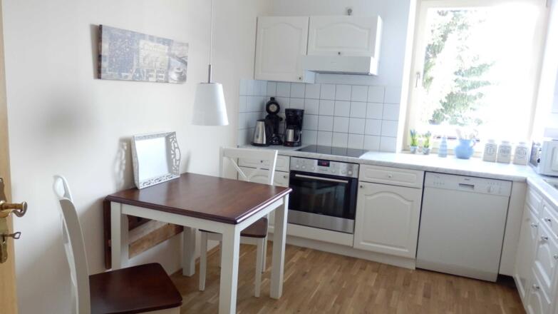 Wohnküche mit Essplatz