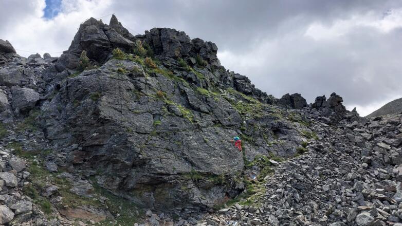 ... ins &quot;Tal des Schneehühner&quot; und Querung zum nächsten Felsrücken.