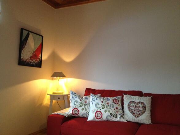 Wohnzimmer mit Schlafcouch