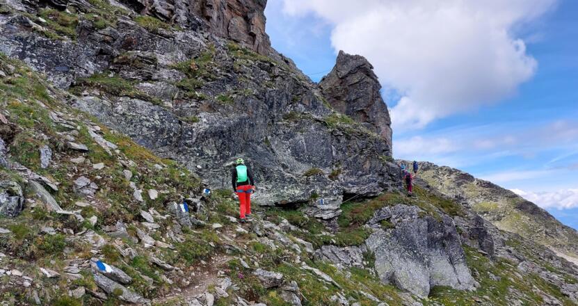 ... bietet die schwierigste Stelle des Klettersteigs.