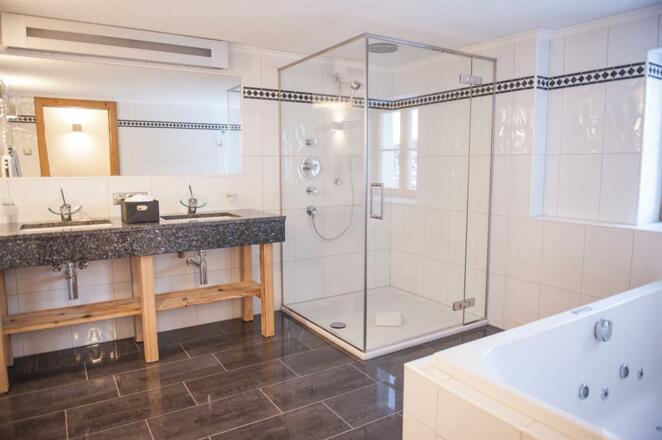 Badezimmer Appartement 4