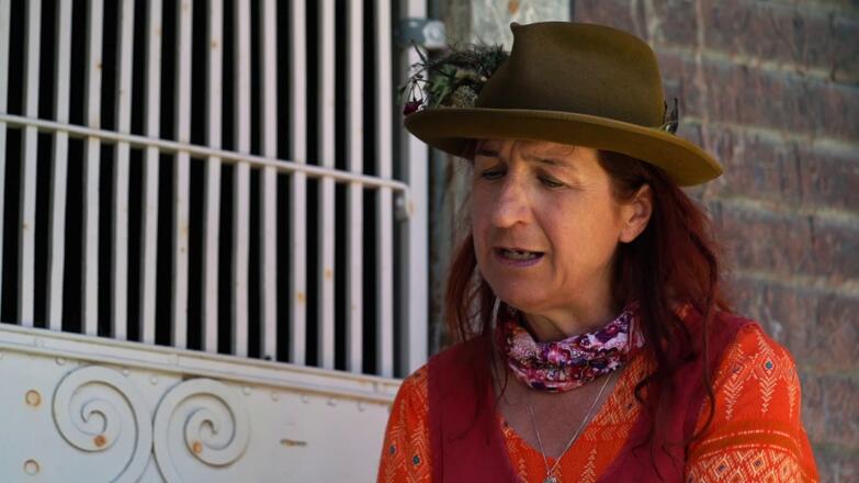 Die Sage „Das Bruderhüsli“ erzählt von Hertha Glück im Dialekt ...