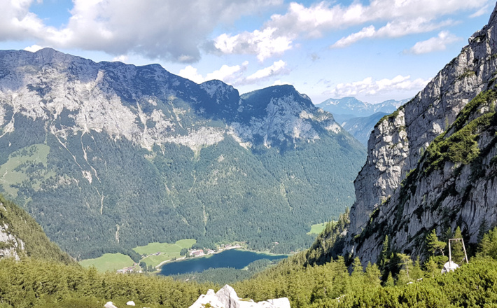 Blick von der Blaueishütte zum Hintersee