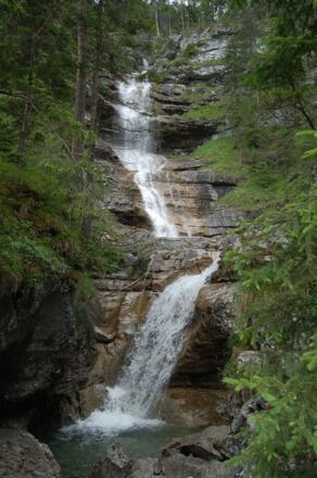 Wasserfall am Häselgehrgraben