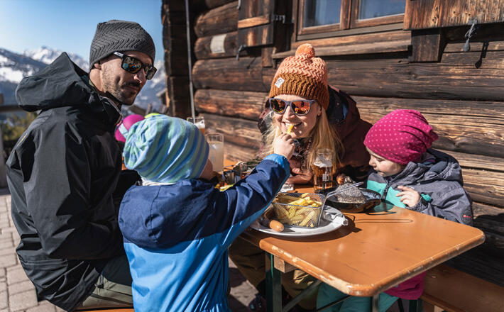 Familien Einkehr nach einem Skitag