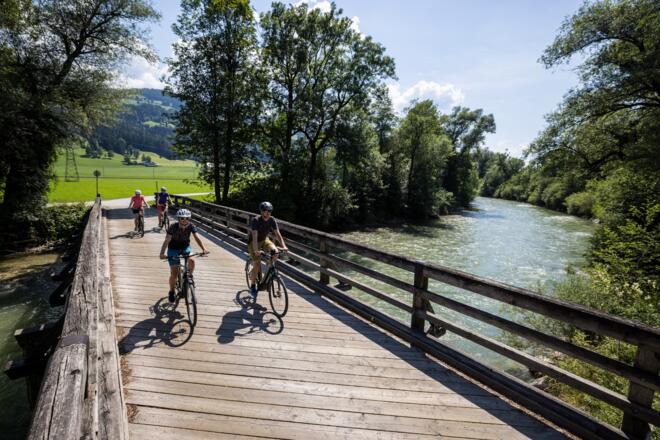 Am Ennsradweg in der Erlebnisregion Schladming-Dachstein