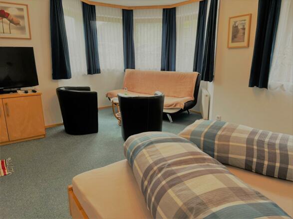 Erkerzimmer neben der Wohnung