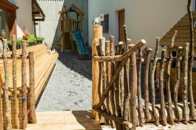 Spielplatz für die kleinen Gäste des Hauses