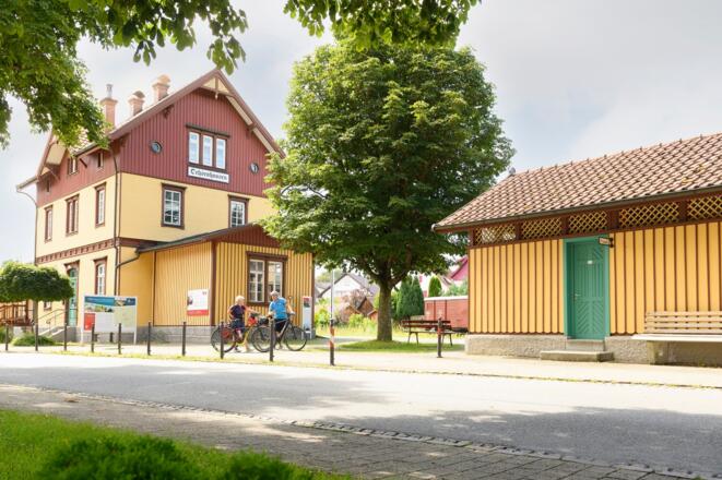 Öchsle-Bahnhof in Ochsenhausen