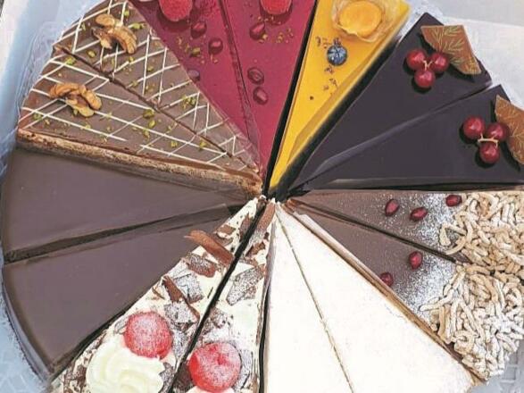 Tortenauswahl Theresa Jahoda