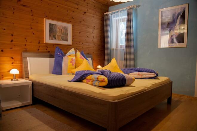 Appartement 2, Doppelzimmer mit sep. Badezimmer