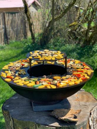 Feuerschale mit Grillplatte