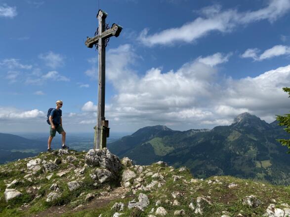 Vis-a-vis vom Seebergkopf steht der Wendelstein.