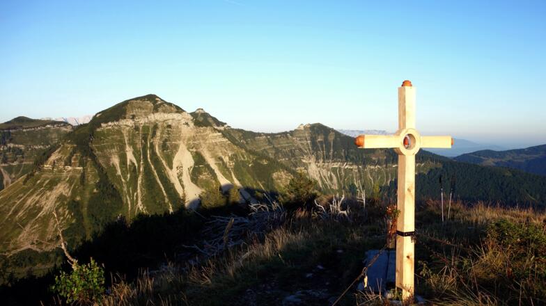 Holzeck 1603m mit Gennerhorn