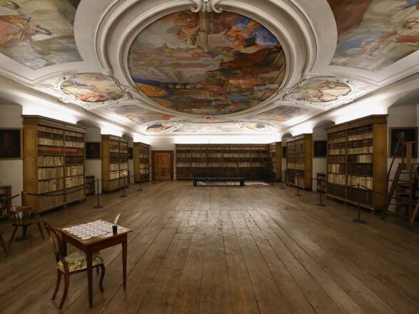 Bibliothek im Stift Lambach