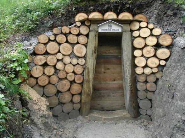 Alter Steinberg Stollen