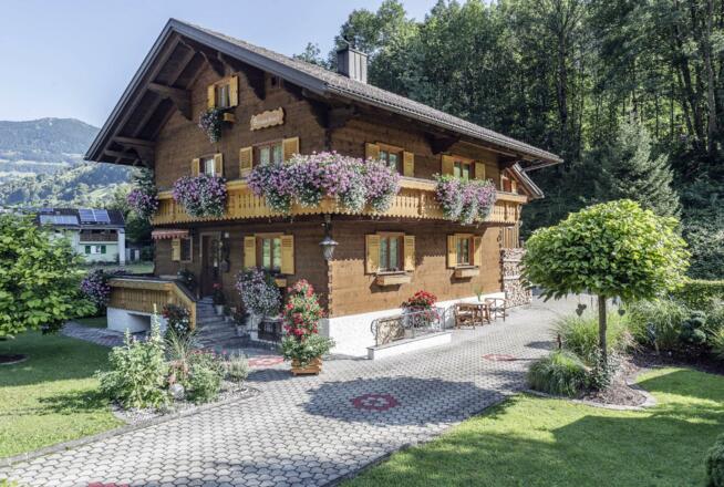 Außenansicht Sommer