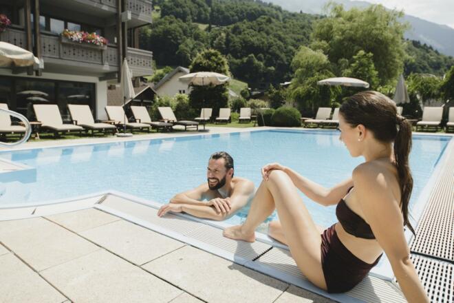 Aussenpool Löwen Hotel Montafon