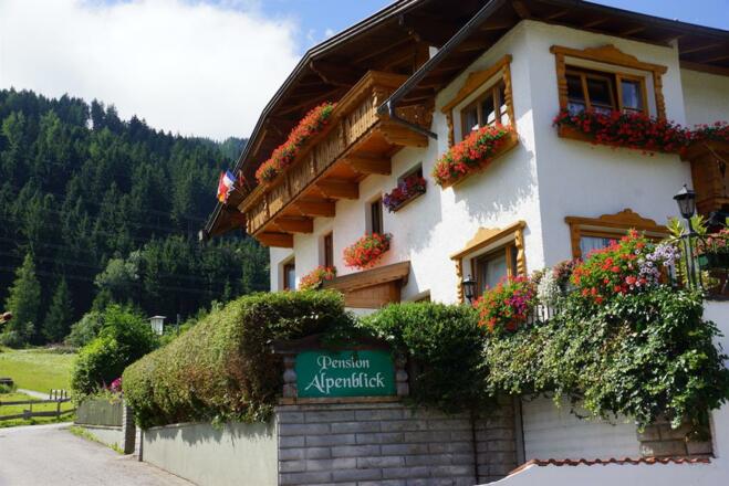 Pension Alpenblick, Aussenansicht 1