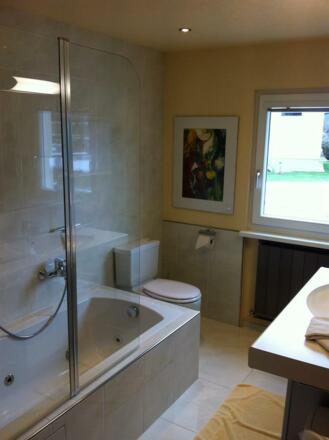 Apartment1  Badezimmer