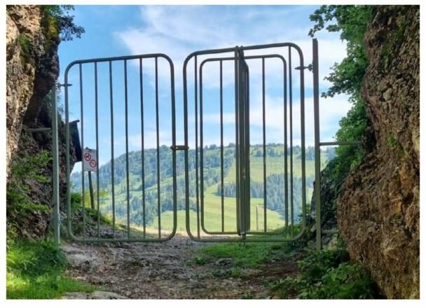 Bike-Hindernis am Steinernen Tor