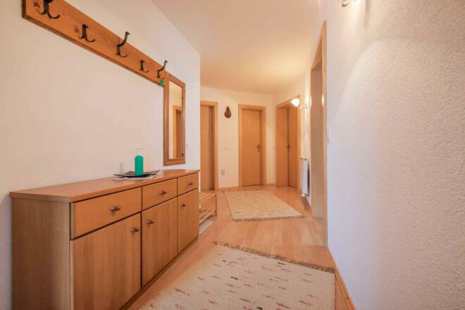 Flur grosser Wohnung