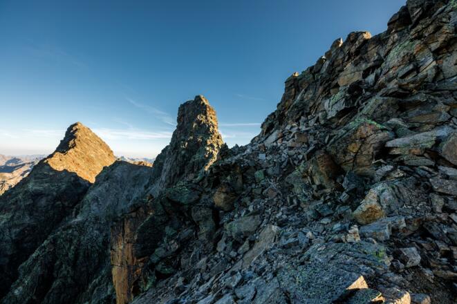 Mittig der Großlitzner, im Hintergrund das Große Seehorn
