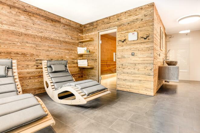 Ruhebereich und Sauna