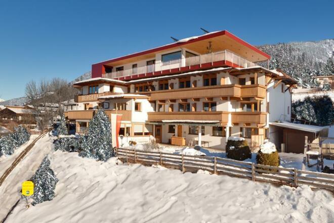 Ansicht Hotel Winter