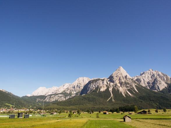 Die Ehrwalder Sonnenspitze, von Lermoos aus