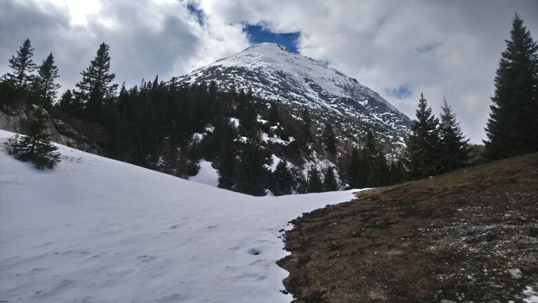 es wird flacher, imposant die Hohe Munde
