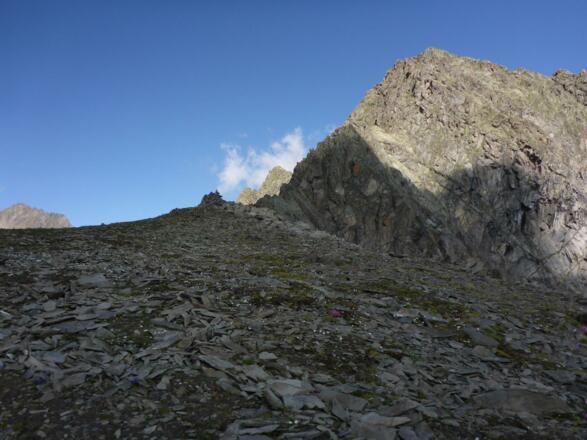 Rücken mit flachem Zustieg zum Einsteig